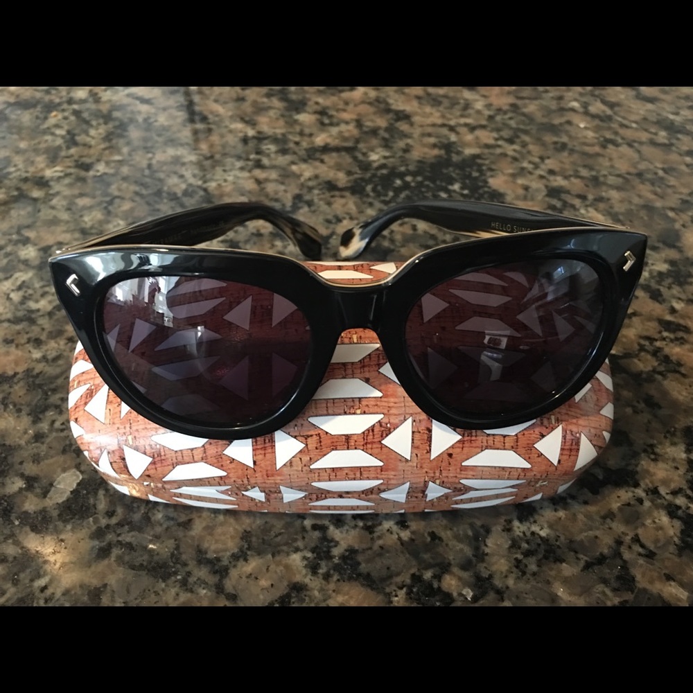 Stella and Dot sunglasses